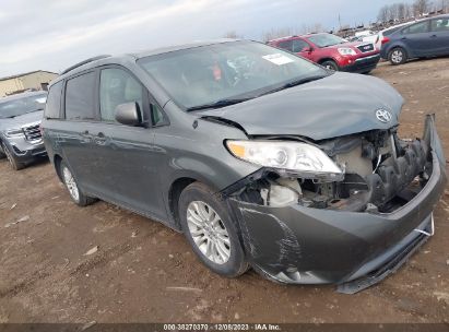 5TDYK3DC4ES522900 2014 TOYOTA SIENNA, photo no. 1