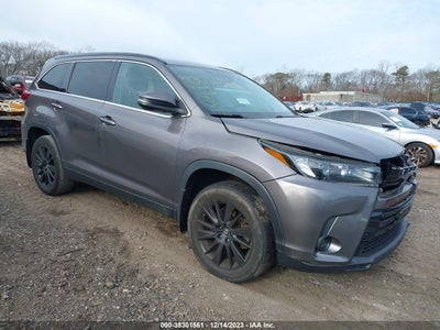 2019 TOYOTA HIGHLANDER SE VIN: 5TDJZRFH1KS950833