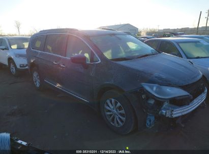 CHRYSLER-PACIFICA-2C4RC1BG4HR636324