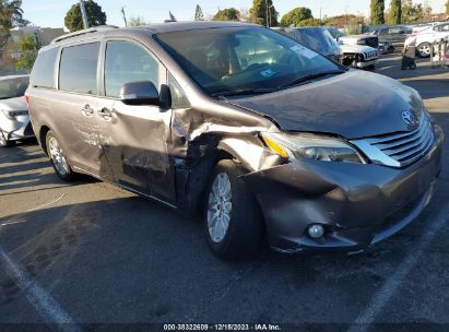 TOYOTA-SIENNA-5TDYK3DC7FS680326