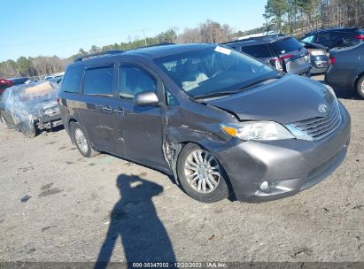 TOYOTA-SIENNA-5TDYK3DC6GS750481