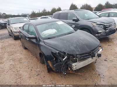 NISSAN ALTIMA 2017. Lot# 38356701. VIN 1N4AL3APXHC296458. Photo 1