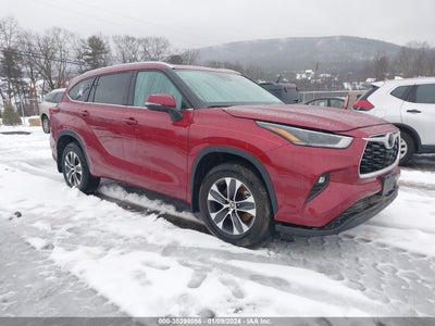 2022 TOYOTA HIGHLANDER VIN: 5TDGZRBH0NS573223