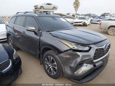 2023 TOYOTA HIGHLANDER VIN: 5TDKBRCH1PS123807