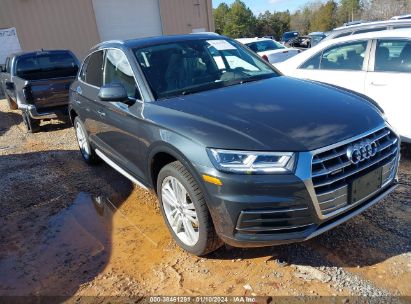 AUDI-Q5-WA1BNAFY4L2092066