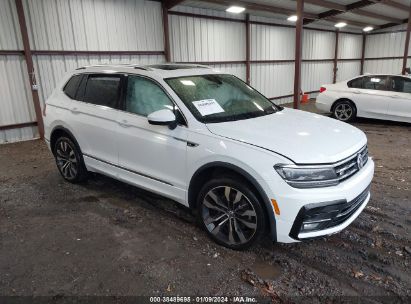 New 2024 Volkswagen Taos 1.5T SE 4D Sport Utility in Canton