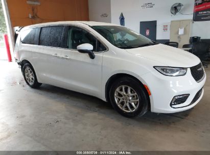 CHRYSLER-PACIFICA-2C4RC1BG3PR573991