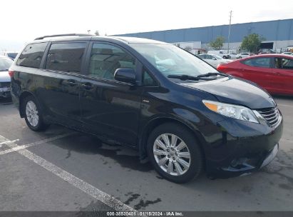 5TDJZ3DC4HS153635 2017 TOYOTA SIENNA, photo no. 1