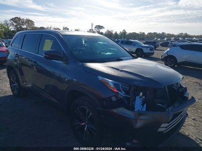 2019 TOYOTA HIGHLANDER LE VIN: 5TDZARFH5KS046736