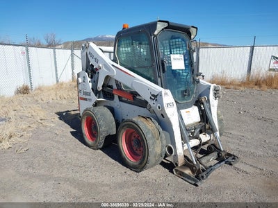 BOBCAT S650 2015. Lot# 38696039. VIN ALJ815854. Photo 1