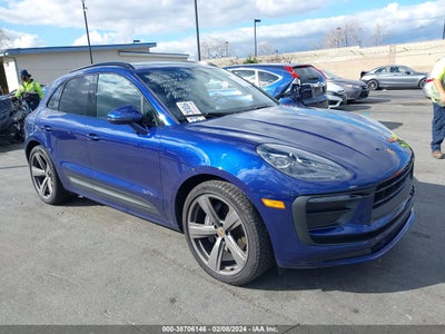 2022 Porsche Macan