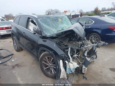 2018 TOYOTA HIGHLANDER VIN: 5TDKZRFH7JS542517