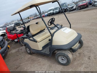 CLUB PRECEDENT 2015. Lot# 38767857. VIN JE1532572900. Photo 1