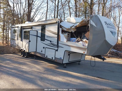 FOREST RIVER SALEM LAMINATED TOWABLE 2021. Lot# 38798401. VIN 4X4FSBN28MV008182. Photo 1