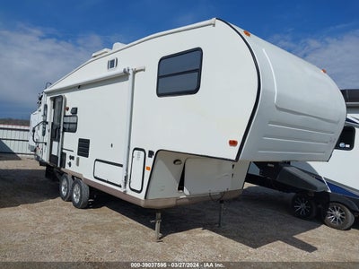 FLAGSTAFF 8524RLS 2006. Lot# 39037595. VIN 4X4FFLZ286D813094. Photo 1