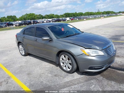 CHRYSLER 200 TOURING 2012. Lot# 39046829. VIN IC3CCBBB4CNI37596. Photo 1