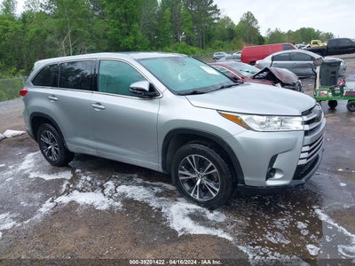 2018 TOYOTA HIGHLANDER VIN: 5TDZARFH4JS035922