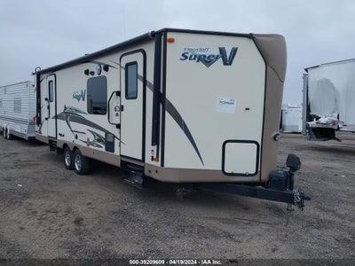 FOREST RIVER FLAGSTAF 2016. Lot# 39209609. VIN 4X4TFLB20GZ138844. Photo 1