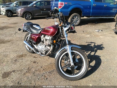 HONDA CM400T 1980. Lot# 39293028. VIN 1NC012111179. Photo 1