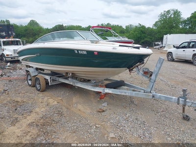 SEARAY SKIBOAT 1999. Lot# 39293929. VIN AERA8310J899. Photo 1