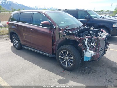 2018 TOYOTA HIGHLANDER VIN: 5TDJZRFH5JS838695