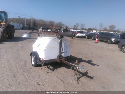 MAGNUM MLT4060 2010. Lot# 39303009. VIN 5AJLS1610AB000180. Photo 1