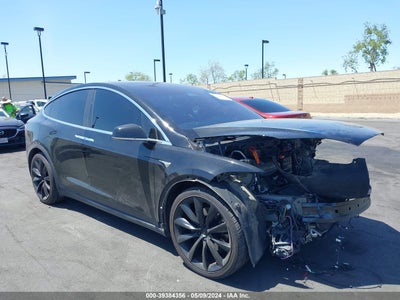 2020 TESLA MODEL X VIN: 5YJXCBE25LF272352