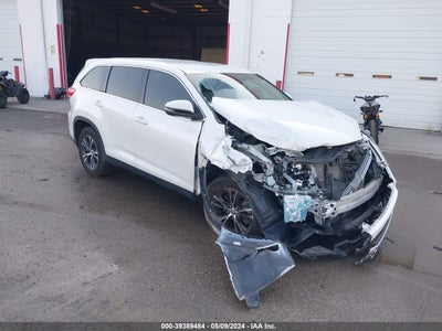 2019 TOYOTA HIGHLANDER VIN: 5TDZARFH1KS060505