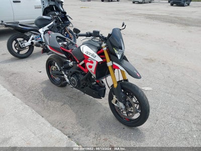 APRILIA DORSODURO 2018. Lot# 39410652. VIN ZD4KBU007JS000159. Photo 1