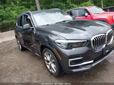 2022 BMW X5 VIN: 5UXCR6C08N9K47009