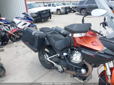 MOTO GUZZI STELVIO 2016. Lot# 39483567. VIN ZGULZU015GM200150. Photo 1