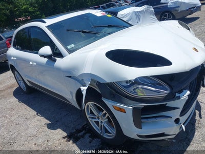 2020 PORSCHE MACAN VIN: WP1AA2A58LLB08522