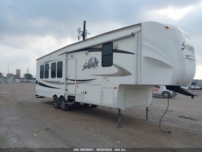 FOREST RIVER CEDAR 2011. Lot# 39526801. VIN 4X4FCRE28BS204059. Photo 1