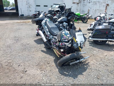 SUZUKI RFR900 1995. Lot# 39548475. VIN JS1GT73A6S2100866. Photo 1