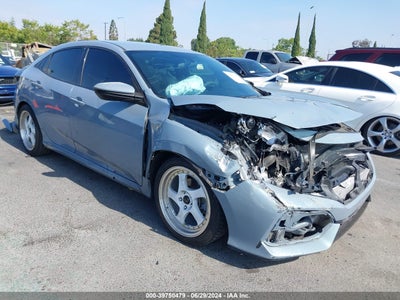HONDA CIVIC HATCHBACK 2017. Lot# 39750479. VIN SHHFK7H2XHU415762. Photo 1