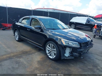 VOLKSWAGEN PASSAT SEL 2016. Lot# 39757489. VIN 1VWCS7A36GC035477. Photo 1