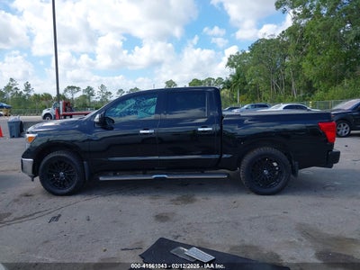 NISSAN TITAN