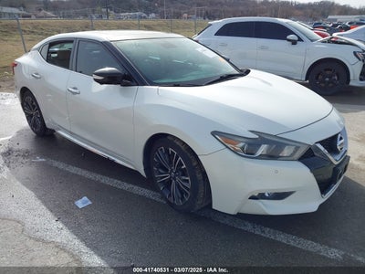 NISSAN MAXIMA