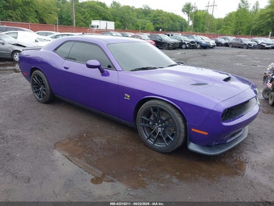 2C3CDZFJ8KH595253 2019 Dodge Challenger 6.4 R T SCAT PACK Purple