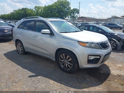 2011 KIA SORENTO VIN: 5XYKWDA21BG144877