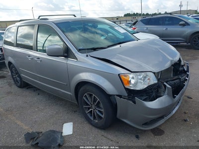 2017 DODGE GRAND CARAVAN VIN: 2C4RDGCG7HR685287