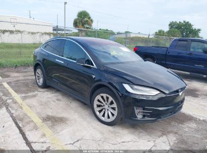 2020 Tesla Model X - 5YJXCDE24LF234123