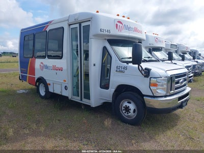 2018 Ford Econoline van
