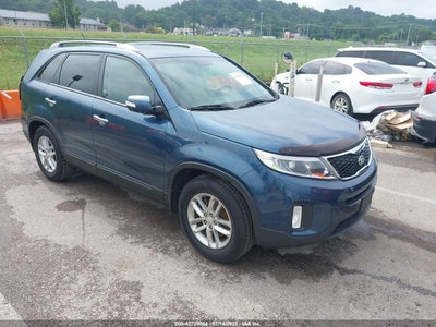 2015 KIA SORENTO VIN: 5XYKT3A67FG589491