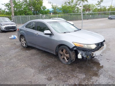 2011 ACURA TSX VIN: JH4CU2F67BC001560