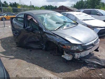 2012 HONDA CIVIC VIN: 2HGFB2F52CH318917