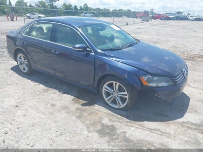 2015 VOLKSWAGEN PASSAT VIN: 1VWBV7A38FC018584