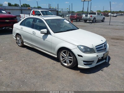 2012 MERCEDES-BENZ C CLASS VIN: WDDGF8BB9CR195595