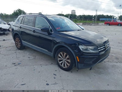 2018 VOLKSWAGEN TIGUAN VIN: 3VV3B7AX0JM178597