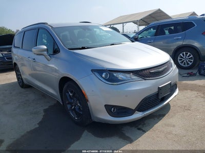 2C4RC1EG6KR549589 Chrysler Pacifica 2019